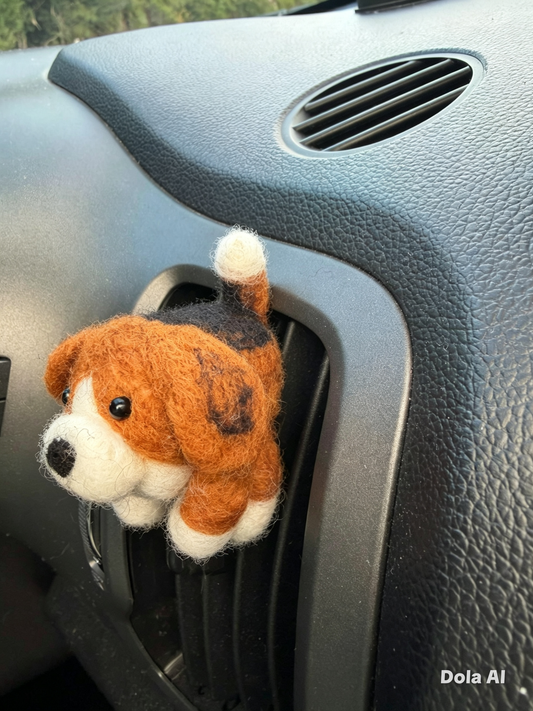 Beagle Fresh | Handmade Needle Felted Beagle Dog Car Freshener | Wooly Whiffs NZ