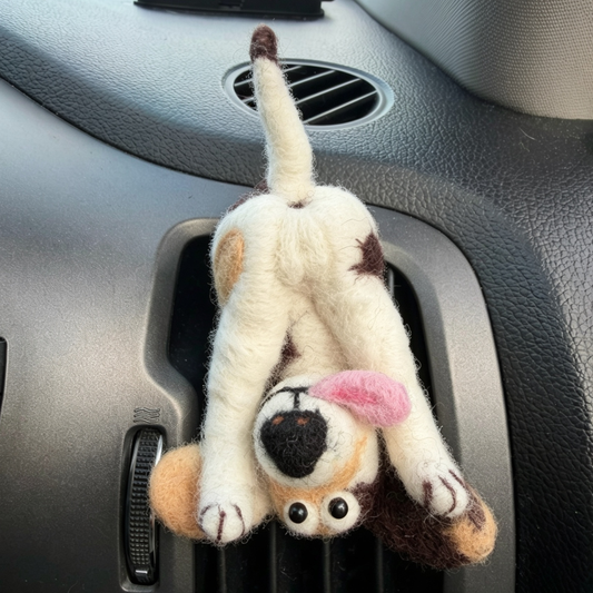 Hangin' Hound | Wooly Whiff Car Freshener